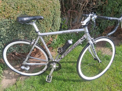 Raleigh racer road bike - raleigh,