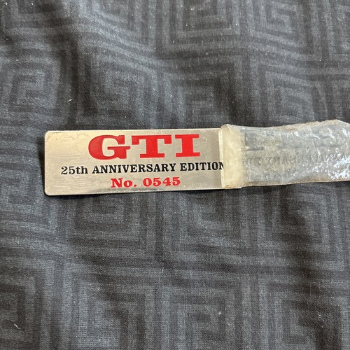 Golf gti badge - gti,