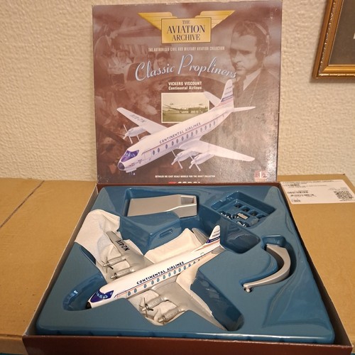 Corgi 47603 vickers viscount - corgi,