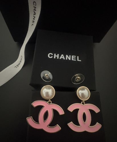 Auth chanel 2023 - chanel,