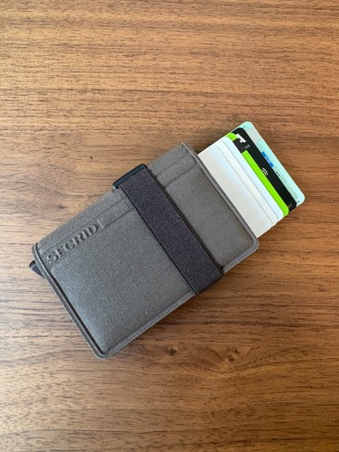 Secrid brown liba - liba, bandwallet