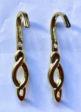 Gold-Coloured Metal Curtain