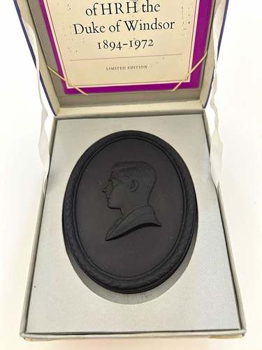 Wedgwood black basalt memorial - basalt,