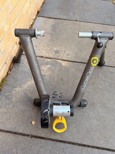 Cycleops turbo trainer - cycleops,