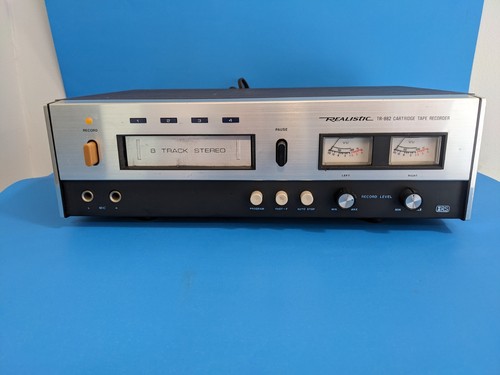 Vtg realistic 882 8 track - vtg.,