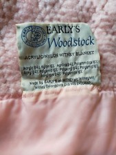 VINTAGE EARLYS WITNEY WOODSTOCK CELLULAR BLANKET PINK 95 X 90 INS