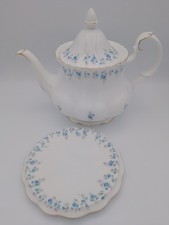 Royal Albert Memory Lane Teapot & Very Rare Teapot Stand Very Good Condition 
