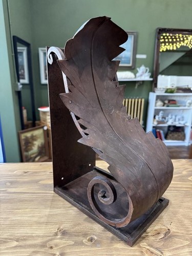 Wrought iron antique corbel - iron,