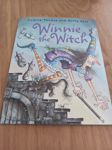 Winnie the witch - winnie,