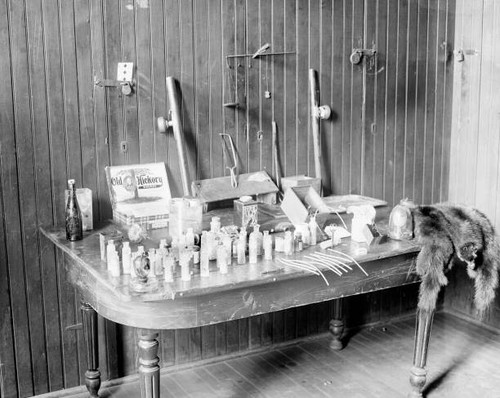Table containing cocaine opium - containing,