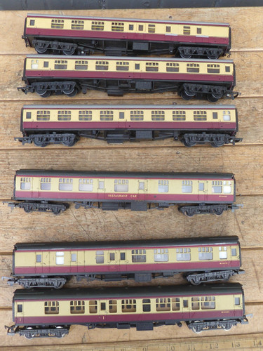 Lima maroon cream coaches - maroon,