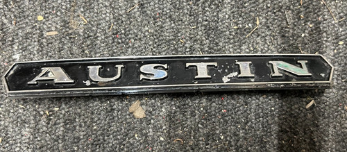 Austin badge 1960s 70s - badge, 1960s/70s