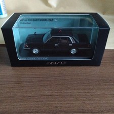 Rays 1/43 Nissan Cedric YPY30