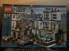 Lego 7744 Police Headquarters