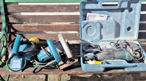 Job lot 110v makita - 110v,