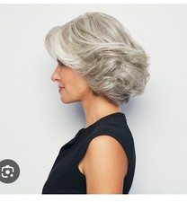 Raquel Welch CROWD PLEASER Iced Granita RL51/61 BNWB