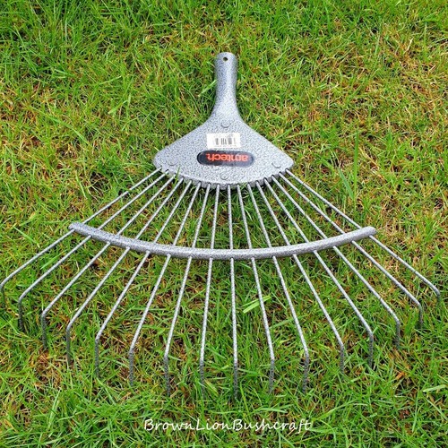 Replacement tooth lawn - tooth, rake