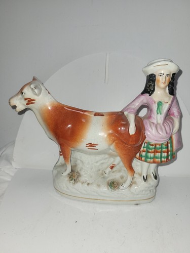 Staffordshire cow creamer z14 - creamer,