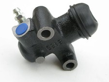 1957 - 1962 Vauxhall Cresta, Velox PA, Victor F type, clutch slave cylinder NEW 