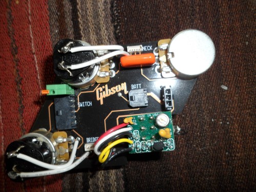 Gibson les paul deluxe - gibson,