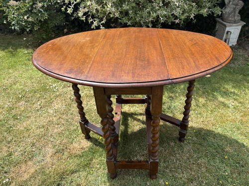 Vintage oak wood oval gateleg - oak,