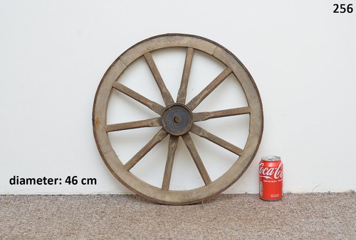 Vintage old wooden cart - , wagon
