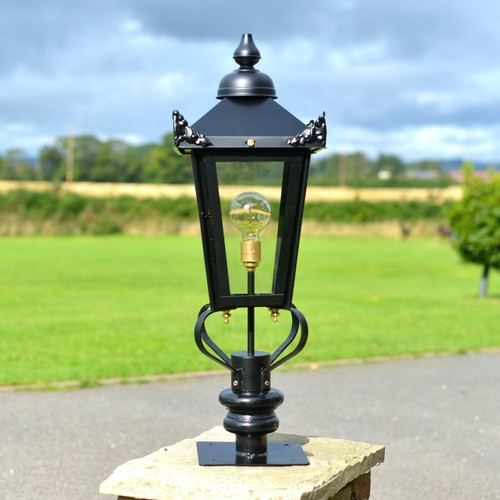 Black victorian lantern - black,