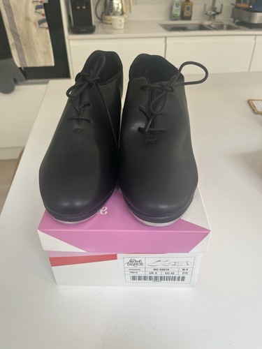 Move dance tap - move, shoes