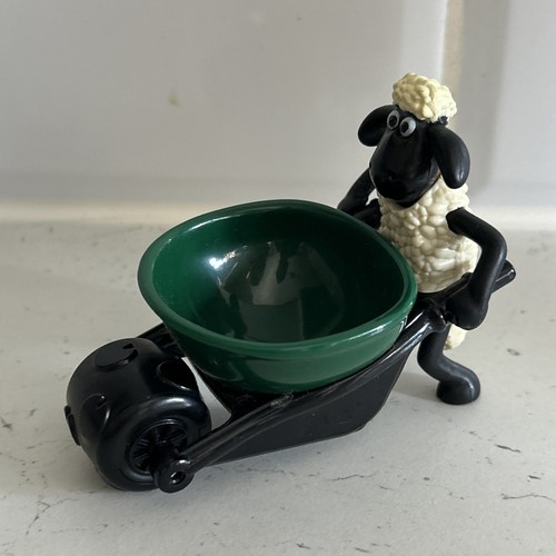 Shaun the sheep toy - shaun,