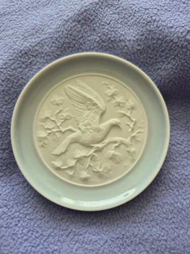 Lladro small plate with dove - lladro,