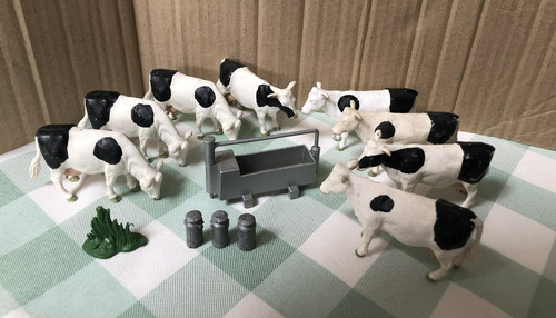 Vintage britains cows 3x - cows, x8,