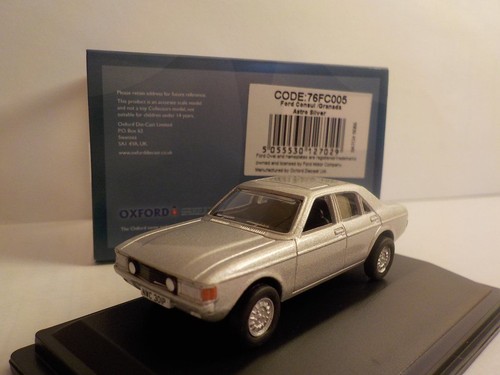 Ford granada silver model - silver,