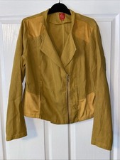 Miss Captain Tortue Mustard