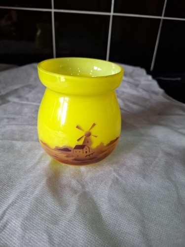 Pretty old vintage - pretty,