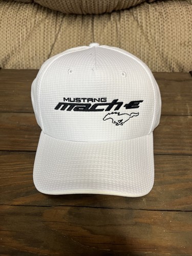 Ford mustang mach - e, hat,