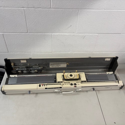 Empisal knitmaster mod 700 - mod,
