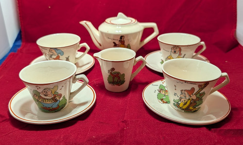 Walt disney snow white - snow,