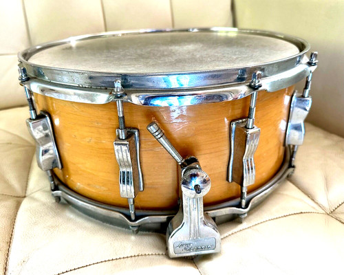 Excellent vintage ludwig snare - vintage,