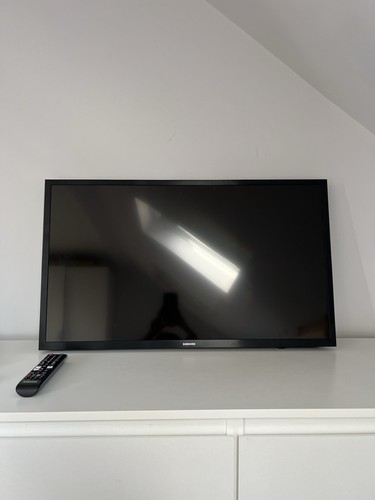 Samsung ue32t4300ak 768p - samsung, 32"
