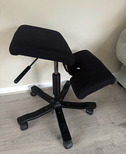 Ergonomic black kneeling - black,