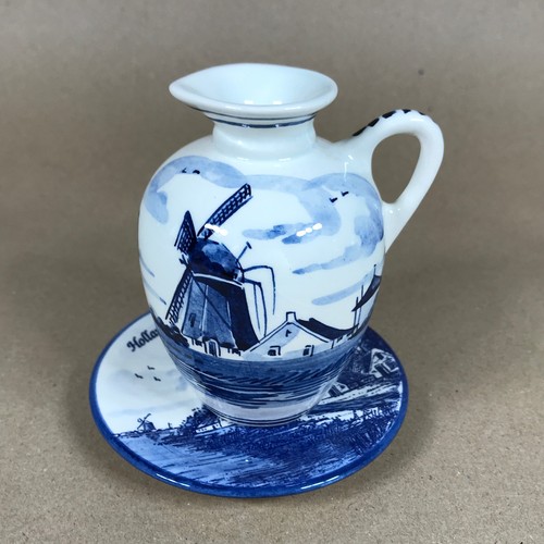 Vintage delft made - in, holland