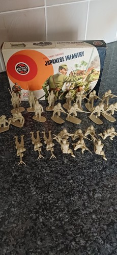 Airfix toy soldiers boxed - airfix,