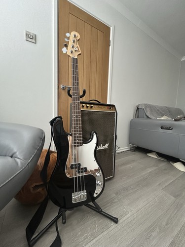 Fender squire bass string - bass, 4-string
