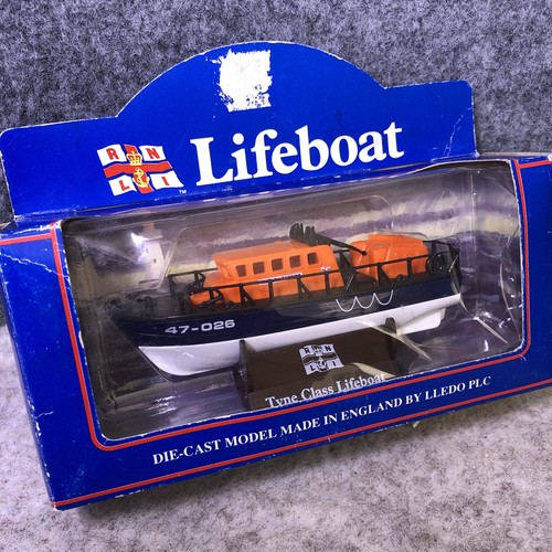 Rnli lifeboat lledo - rnli, die