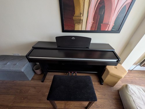 Electric yamaha arius - piano, 88