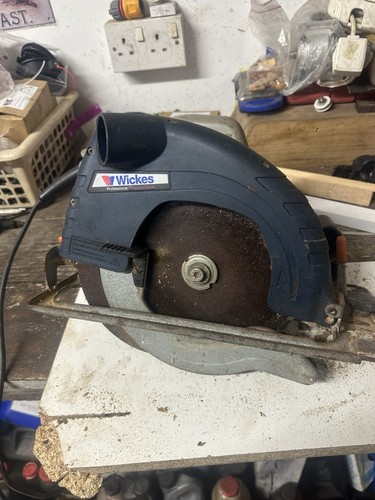 Wickes 1400w circular drill - wickes,