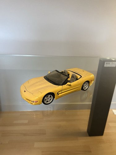 Burago chevrolet corvette - burago,