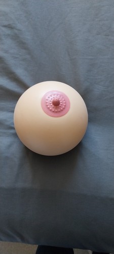 Novelty squeezy boob size - xl,