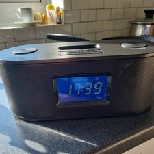 OTTAVO (30 Pin) Speaker Docking Station & Alarm Clock FM Radio iPhones OT1010B