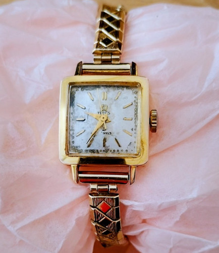 Ladies vintage swiss titus - vintage, 17